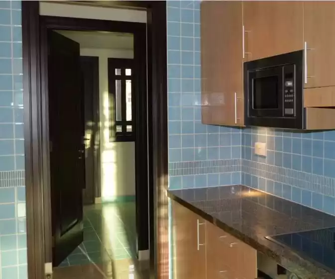 Residential Ready Property 3 Bedrooms S/F Townhouse  for rent in Al Sadd , Doha #10480 - 1  image 